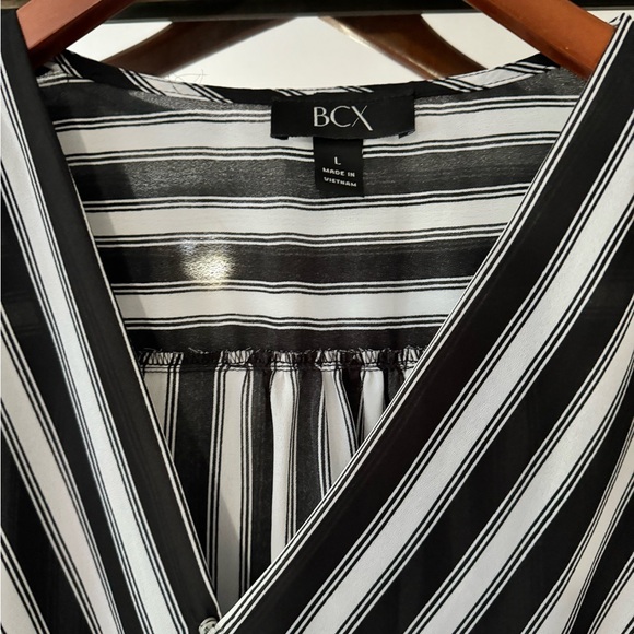 BCX black and white the striped wrap blouse with high low effect. Size large - Picture 3 of 4